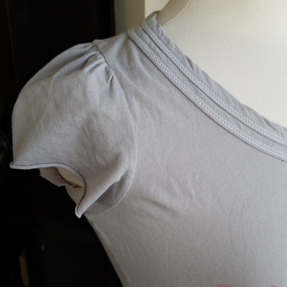 NWT long tail t-shirt - Picture 3 of 4
